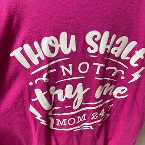 Funny mom t-shirt